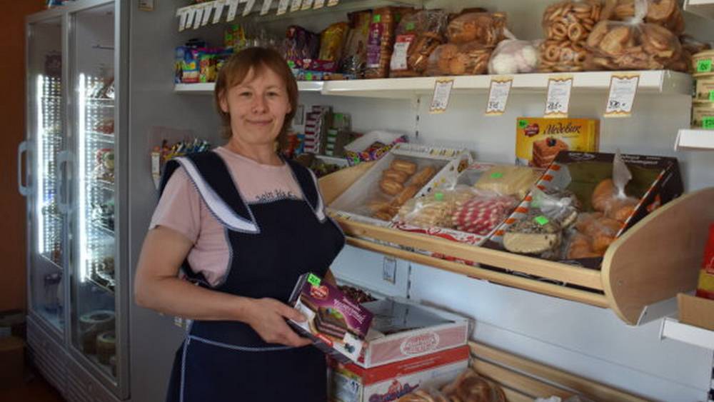Благодаря соцконтракту женщина из брянской деревни открыла магазин