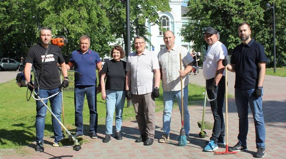 В Брянске стартовала акция «Чистый город»