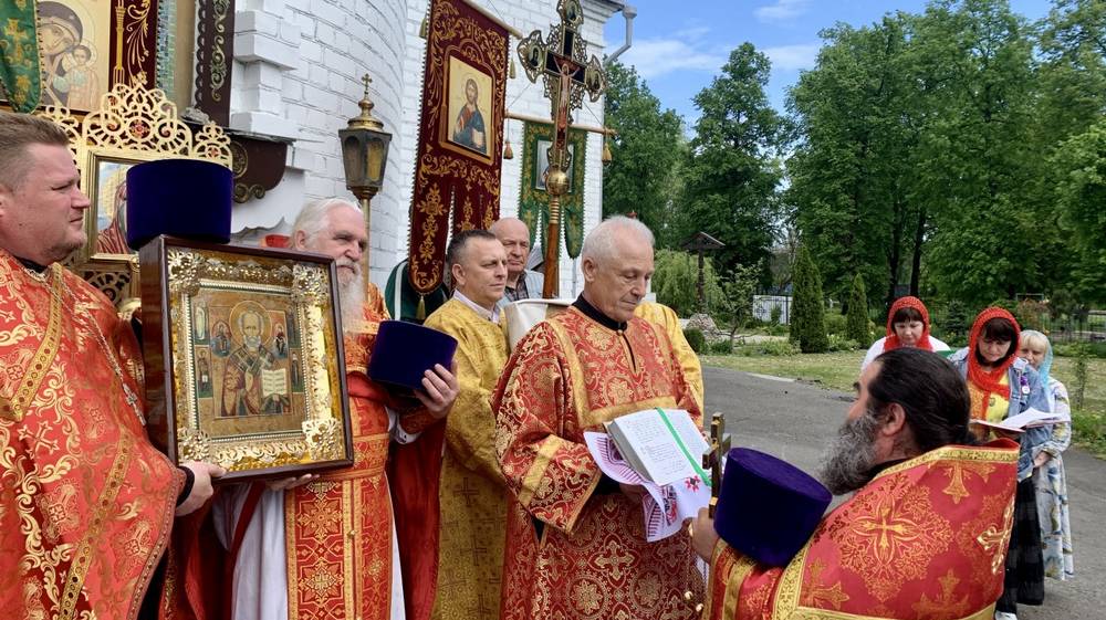 Престольный праздник отметили в Никольском храме города Сельцо