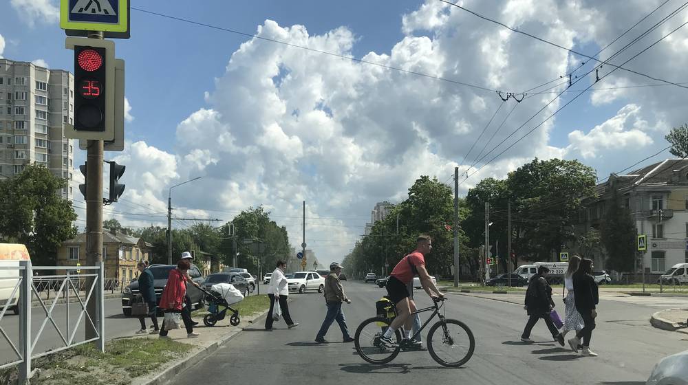 В Брянске в ДТП получил травму головы 28-летний велосипедист