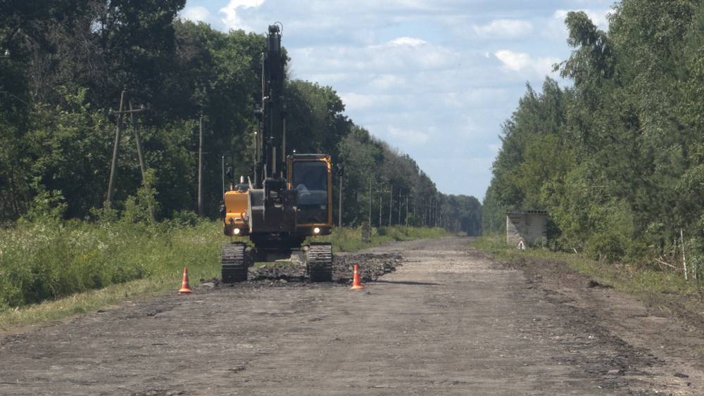 В Брянской области начался капремонт дороги Комаричи − Лубошево
