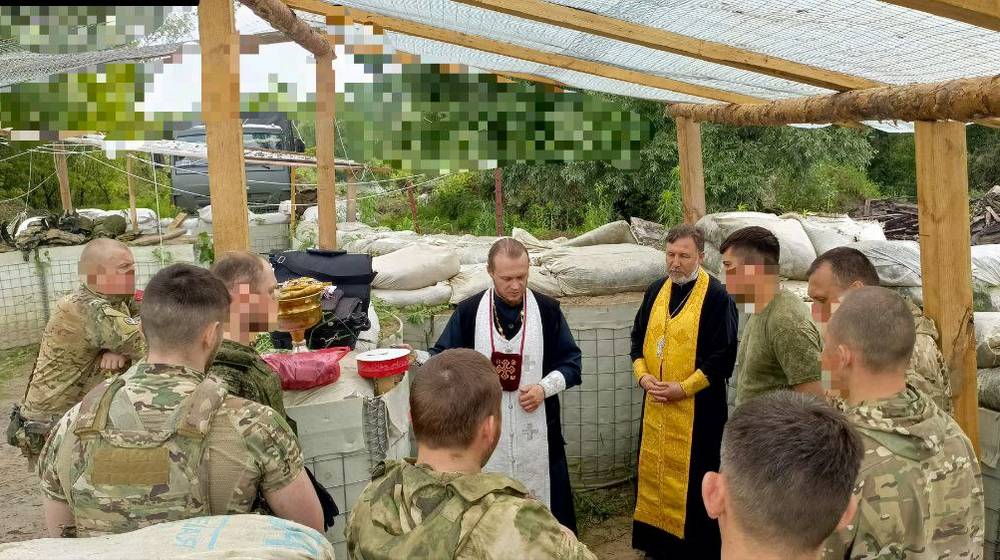 В преддверии Дня России духовенство и волонтеры посетили военнослужащих в приграничье