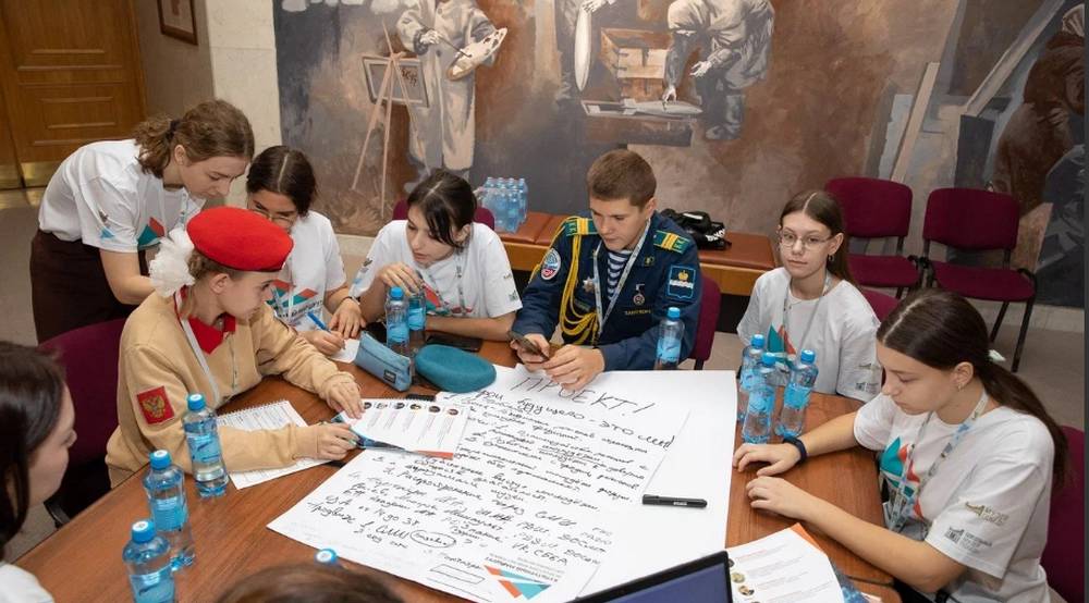 Школьники из Брянской области отправятся на исторический форум в «Музей Победы»