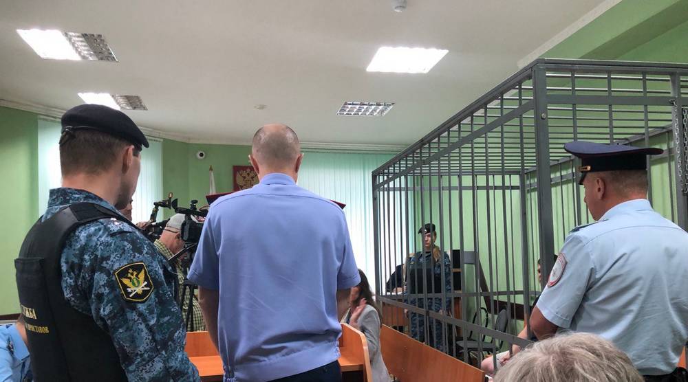 В Брянске суд заключил под стражу блогера Демьяненко на 2 месяца
