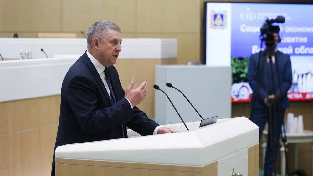Брянского губернатора Александра Богомаза наградили в Совете Федерации