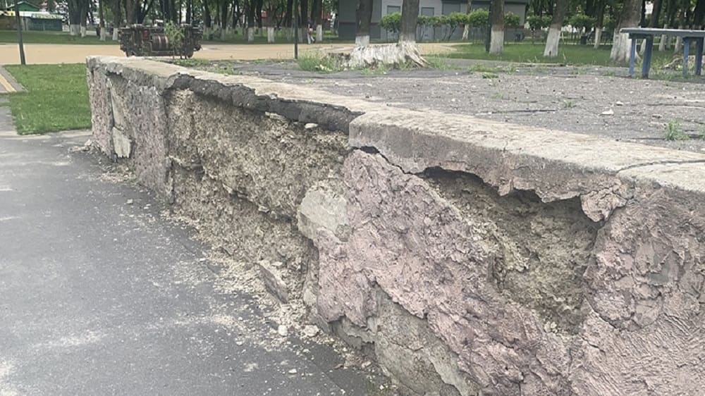Прокуратура Брянска потребовала обновить летнюю эстраду в парке Железнодорожников