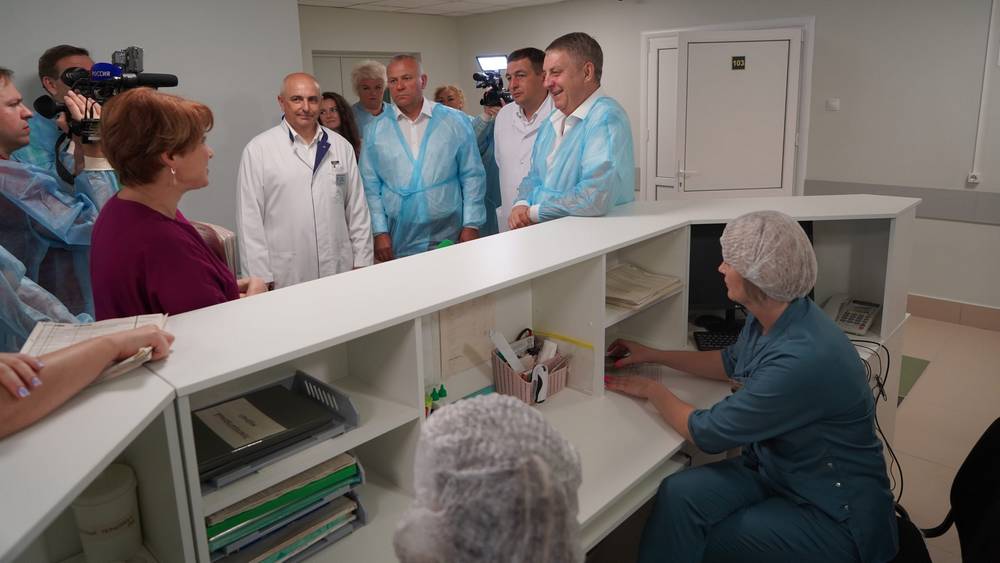 Брянский губернатор рассказал о работе открытого 5 июля корпуса больницы № 4
