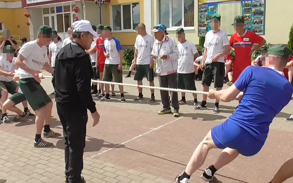 В Брянской воспитательной колонии состоялась спартакиада для несовершеннолетних