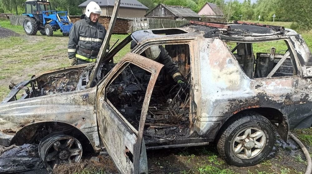 В Карачевском районе Брянской области сгорел легковой автомобиль