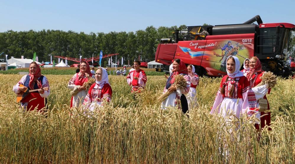 Валентин Суббот: «День Брянского поля» показал высокий потенциал АПК региона»
