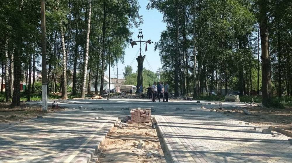 В Новозыбкове продолжается благоустройство городских территорий