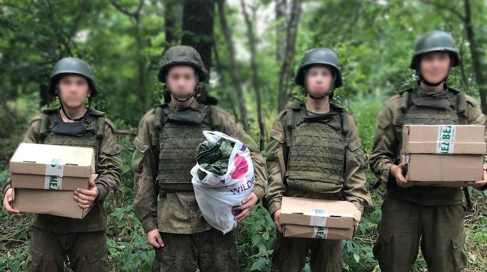 Прихожане передали гуманитарный груз для военнослужащих