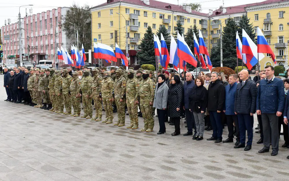 Добровольцев пригласили на службу в отряд «Барс − Брянск»