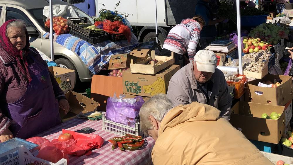 Огромные очереди впервые выросли на ярмарках в Брянске