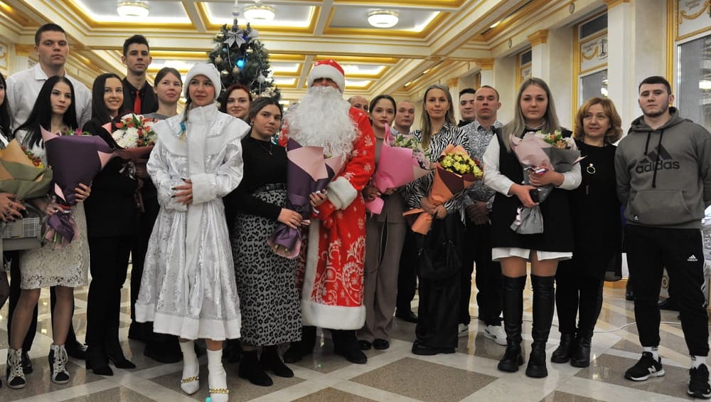 В Брянской области новые квартиры в этом году получили более 300 детей-сирот