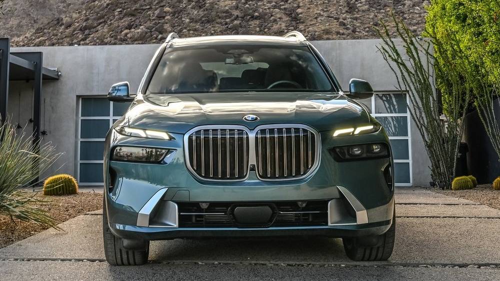 Брянские буратины смогут купить новый BMW X7 по цене трех квартир