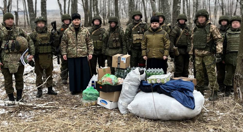 Священники Брянской епархии посетили военнослужащих на первой линии обороны